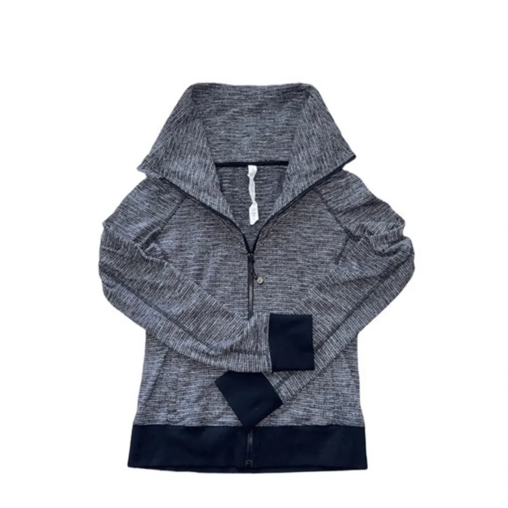 Lululemon Black & Gray Be‎ Present Athletic Zip Jacket